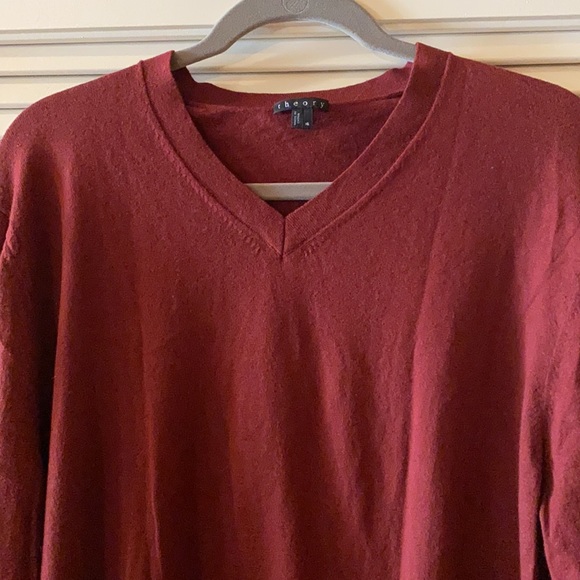 Men’s Theory Cashmere & Cotton V-Neck Sweater - Picture 4 of 6
